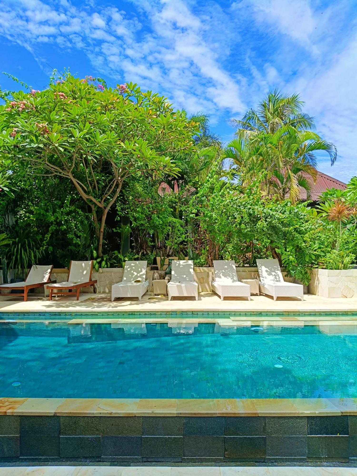 Bale Sampan Boutique Bungalows Gili Trawangan Exterior foto